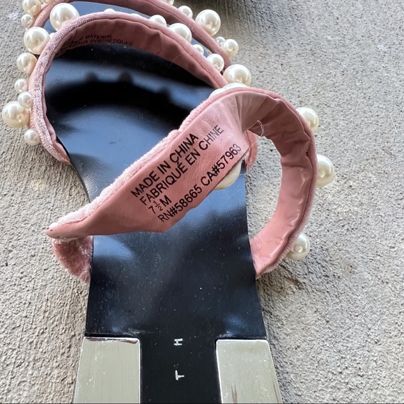 Leith Pearl Sandals - Picture 7 of 7